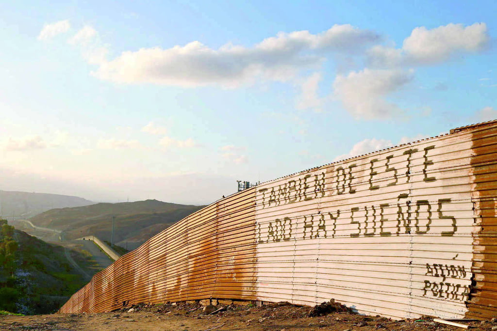 Pospone pelea por fondos para muro El Siglo de Torreón