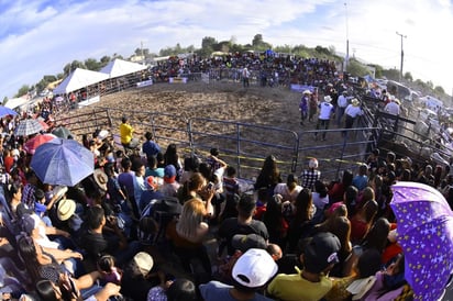 Festejar N A Los Ni Os Gomezpalatinos Con Funci N De Lucha Libre Y