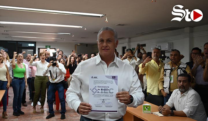 Recibe Román Alberto Cepeda constancia como alcalde electo de Torreón