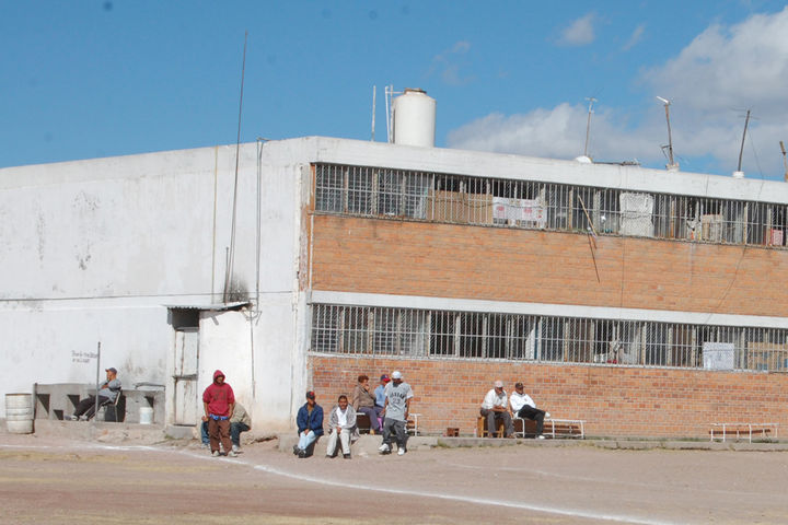 Al Penal Por Pasearse En Camioneta Robada El Siglo De Torre N