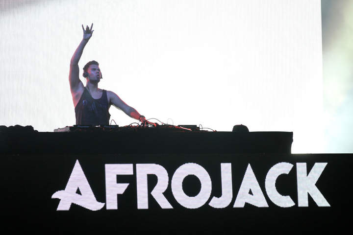 Cierra Afrojack Jornada Electr Nica En Cumbre Taj N