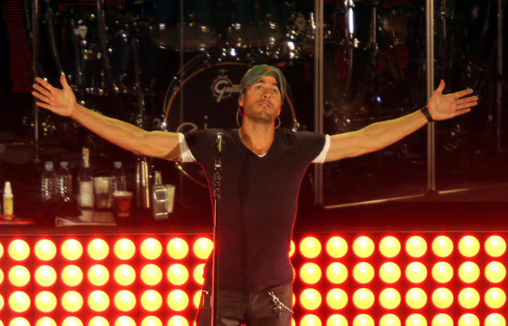 Enrique Iglesias Hace Vibrar A Mexicanos Con Sex And Love El Siglo