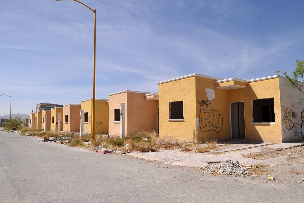 Hay M S De Cien Mil Casas Abandonadas