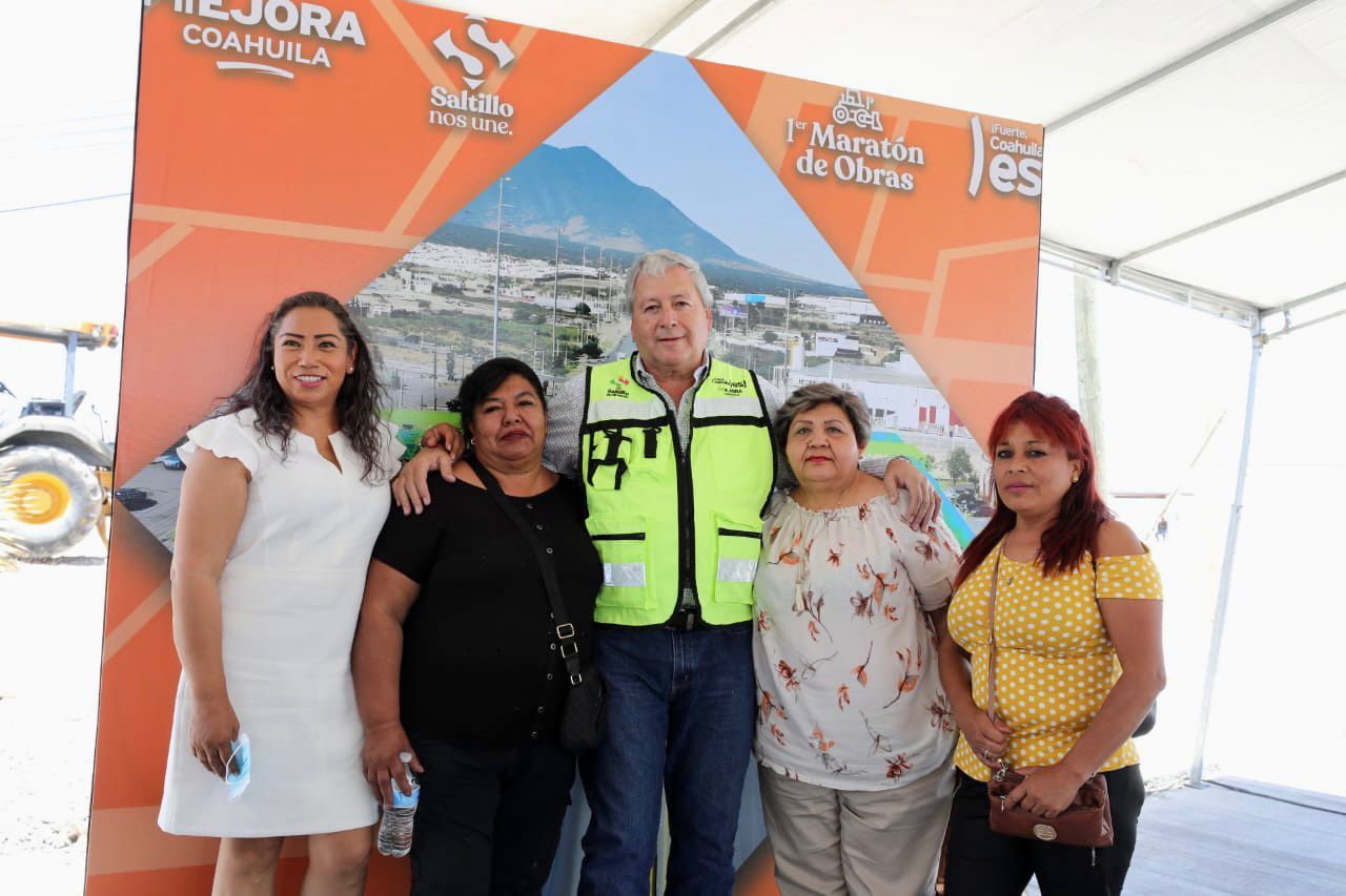 Avanza Por Ciento Puente Peatonal Las Teresitas En Saltillo El