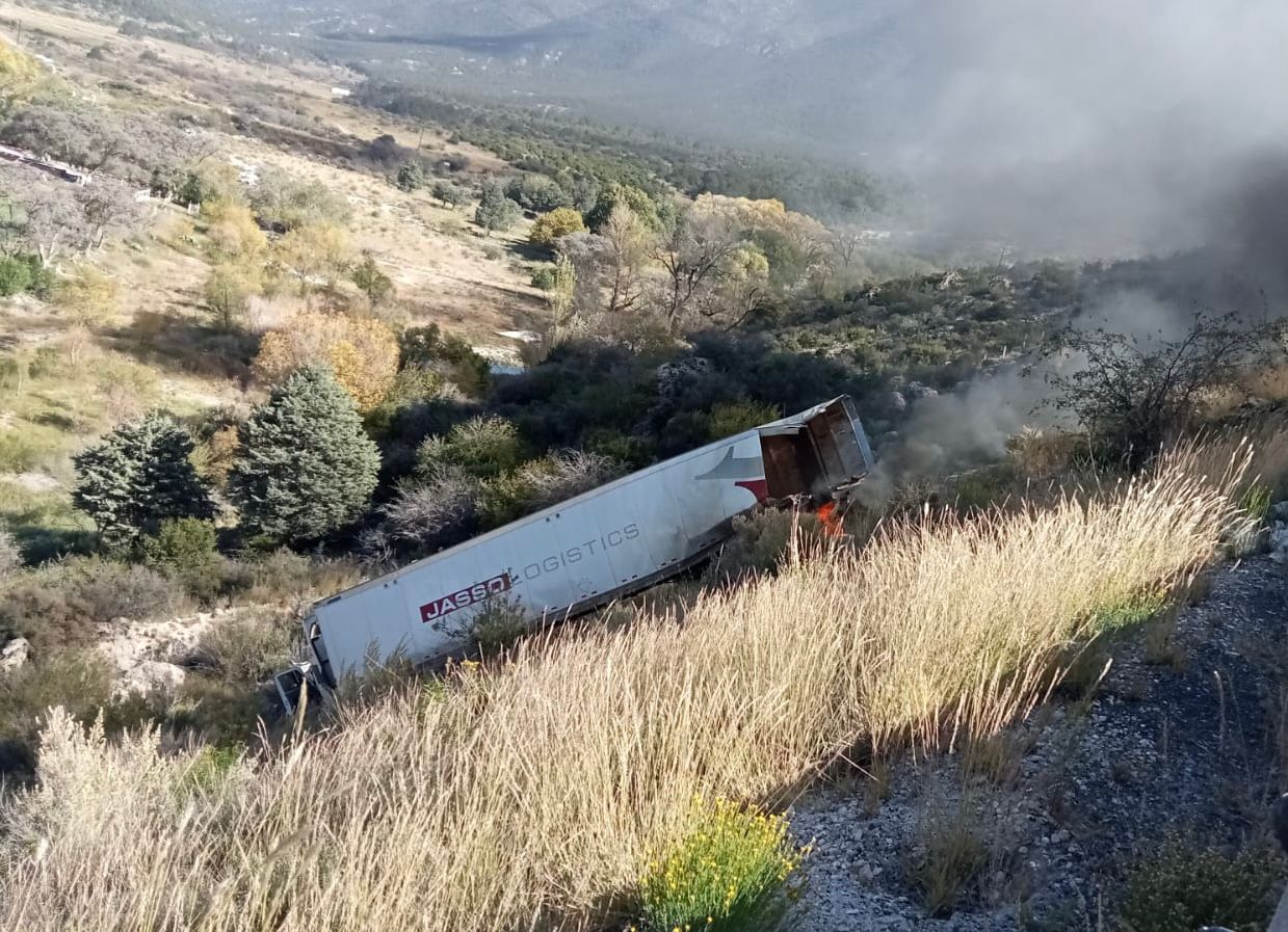 Larga Fila En La Carretera Federal Tras Fatal Accidente En Arteaga