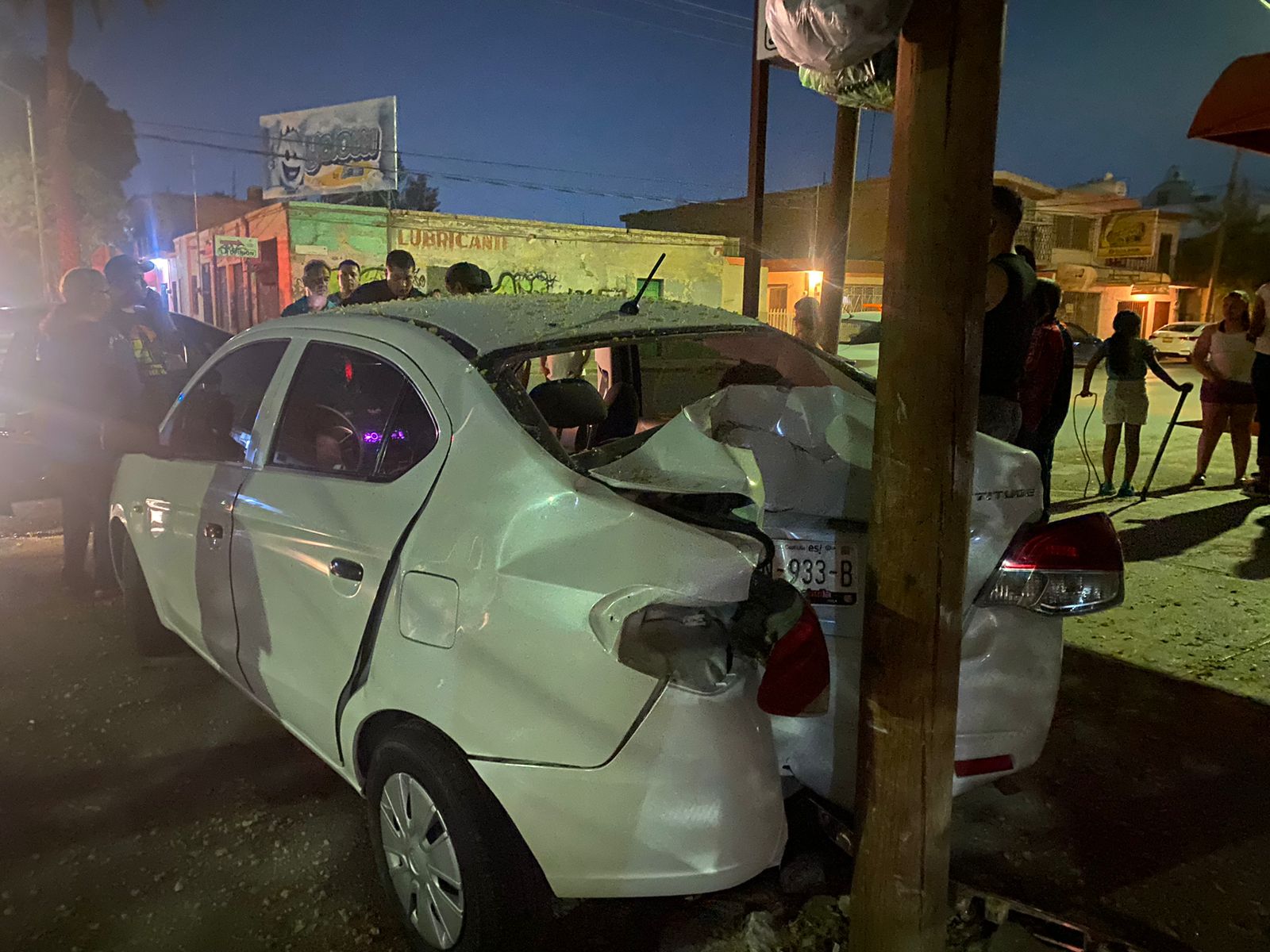 Accidente en Torreón deja tres personas lesionadas dos son menores de