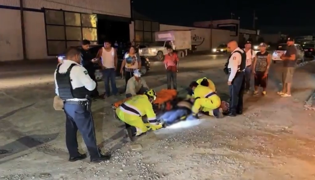 Taxi Impacta A Familia Que Viajaba A Bordo De Su Motocicleta En