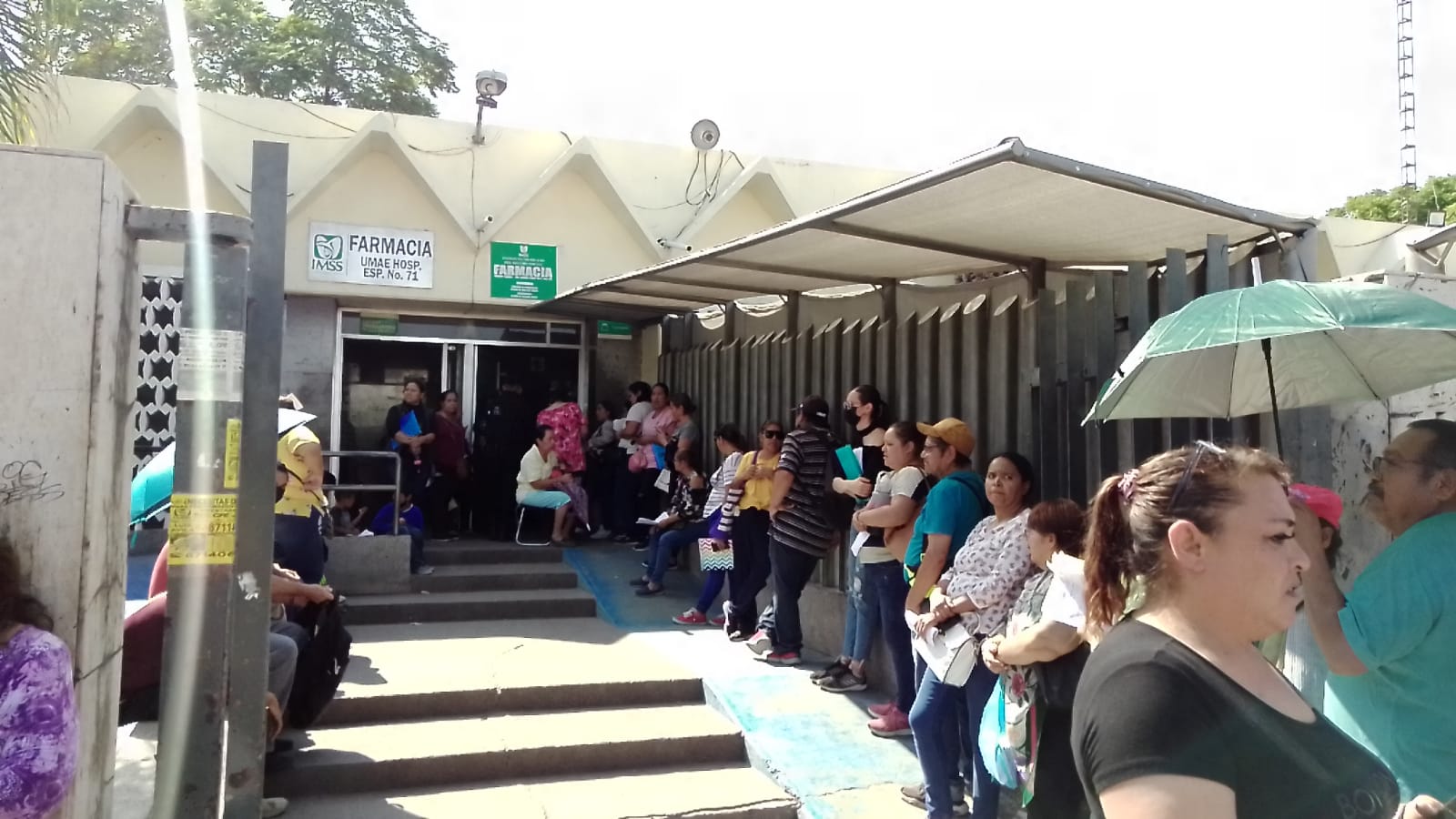 Por Cuarta Ocasi N Derechohabientes Del Imss Bloquean Bulevar