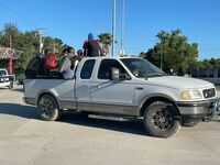 Trasladan a 230 migrantes a albergue en Acuña