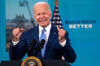 El presidente Joe Biden celebra el acuerdo de fiscalidad global como una victoria para Estados Unidos