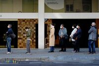 España supera los 9 millones de contagios de COVID-19