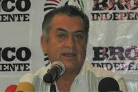 Esposa de 'El Bronco' pide a ONU revisar condiciones del exgobernador preso en Apodaca