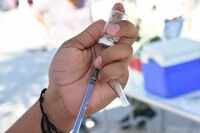 Corte ordena reservar contratos de vacunas compradas por el Gobierno