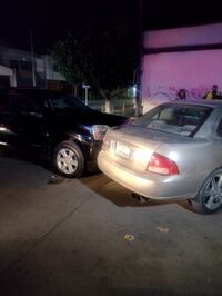 Conductor ebrio causa daños al ir de reversa en Torreón