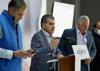 'Espero que se arreglen las cosas', dice gobernador de Coahuila sobre PRI nacional 