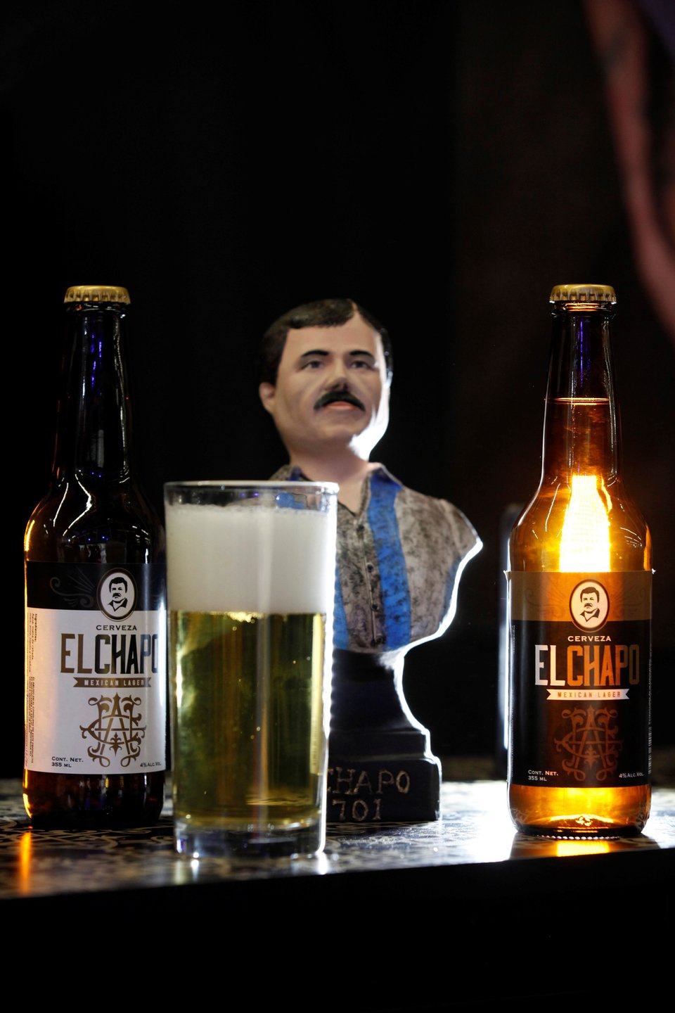 La marca originalmente de ropa dedicada al temido narcotraficante Joaquín 'el Chapo' Guzmán Loera busca ahora adentrase en nuevos mercados con una cerveza artesanal presentada en la 72 edición de Intermoda, que se lleva a cabo en Guadalajara, en el oeste de México.