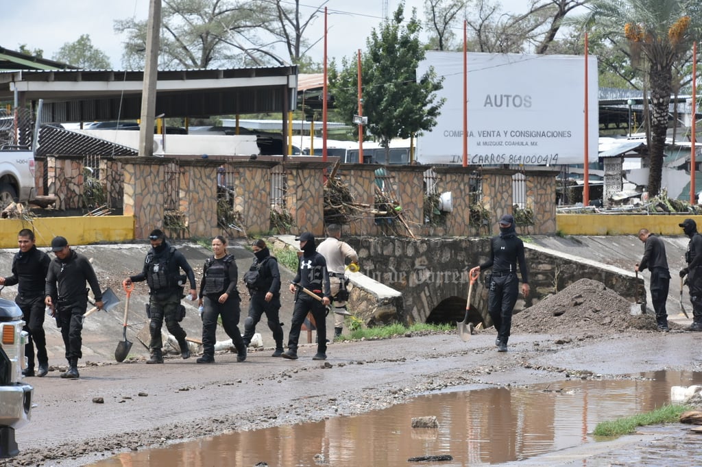 Atípica tormenta azota a Múzquiz