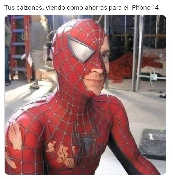 Reciben con memes al iPhone 14 en redes