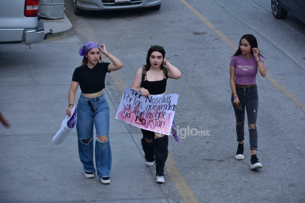 Marcha por el Día Internacional de la Mujer en Monclova