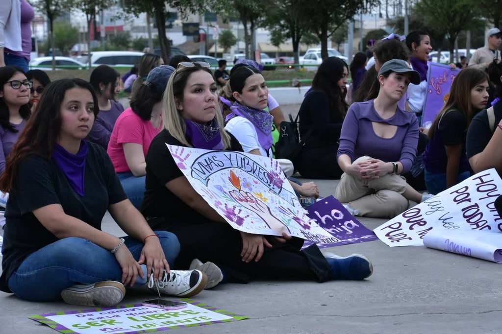 Marcha por el Día Internacional de la Mujer en Monclova