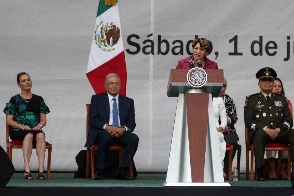 'AMLOfest' en el Zócalo: Celebración ciudadana por el quinto aniversario del triunfo electoral de López Obrador