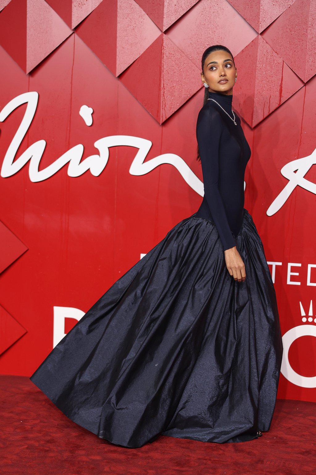 Mira los increíbles 'look's en la 'red carpet' de los Fashion Awards 2023