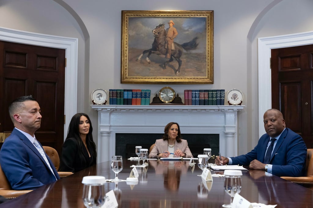 FOTOS: Kim Kardashian visita la Casa Blanca para hablar de justicia