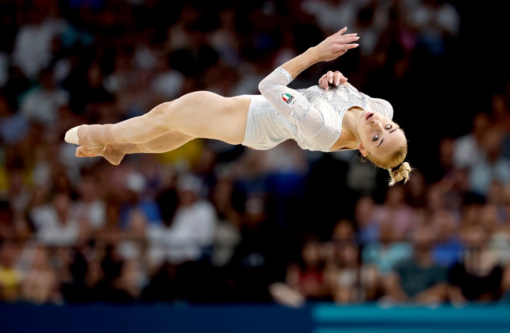 Simone Biles lleva a Estados Unidos al oro en gimnasia