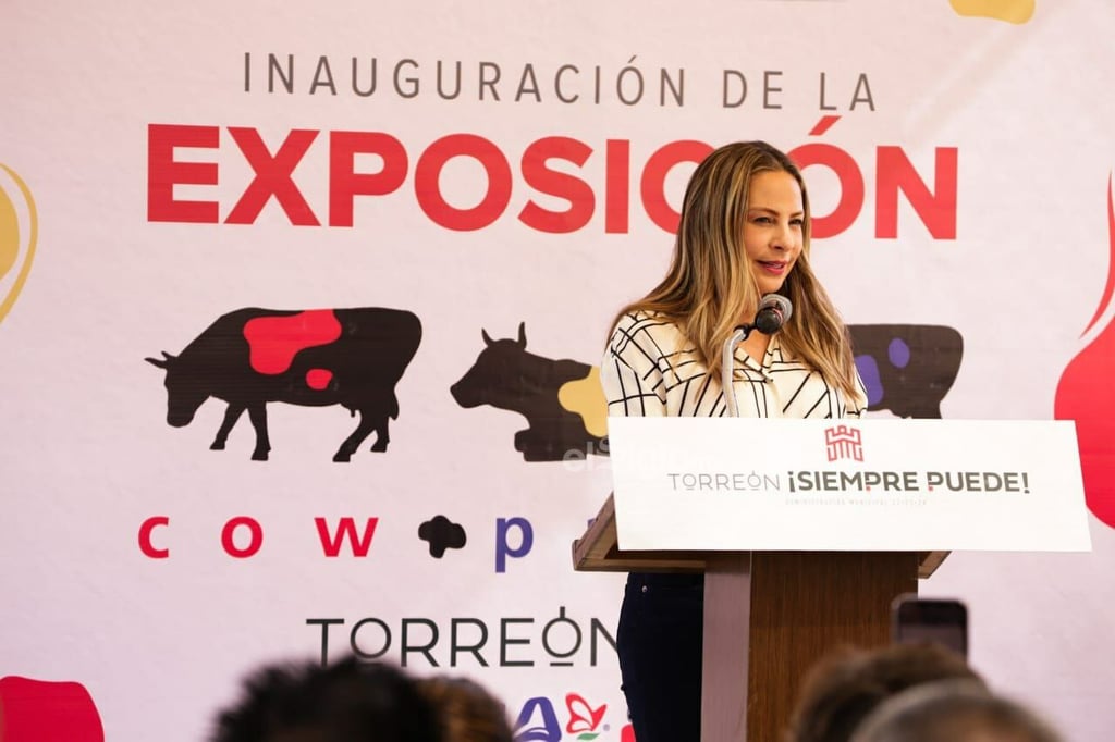 Inauguran exposición Cow Parade en el Paseo Colón de Torreón