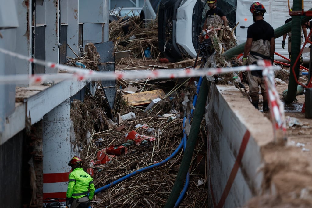 Muertes en España por temporal superan las 200; sigue búsqueda de desaparecidos