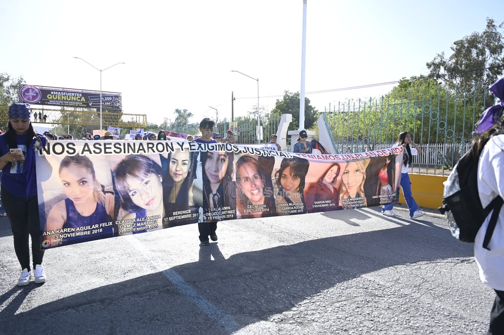 La fuerza de las mujeres se hizo presente por quinto año consecutivo, quienes “tomaron” las calles de la Comarca Lagunera con la marcha conmemorativa del Día Internacional de la Mujer, conocida también como el 8M.