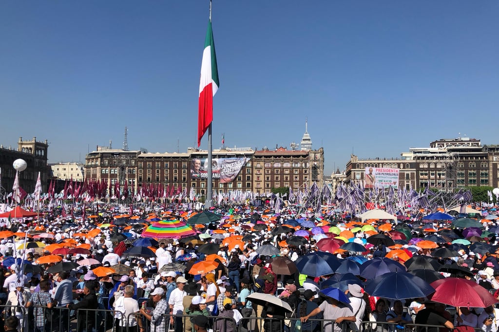 Claudia Sheinbaum ofrece mensaje en el Zócalo tras exención de aranceles