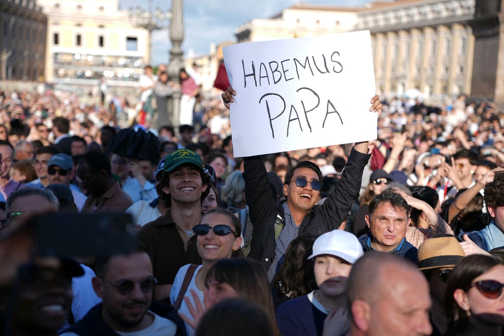 Habemus papam: Humo blanco en el Vaticano, Iglesia Católica tiene nuevo papa