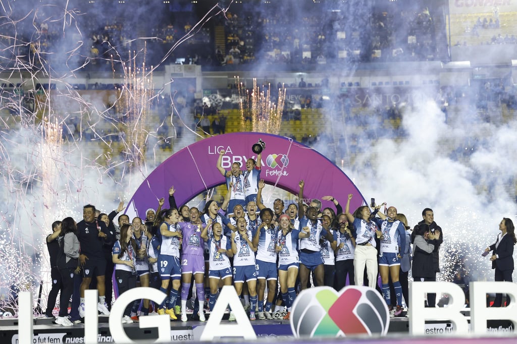 Pachuca gana su primer título de la Liga MX Femenil; América no pudo remontar Pachuca gana su primer título de la Liga MX Femenil; América no pudo remontar