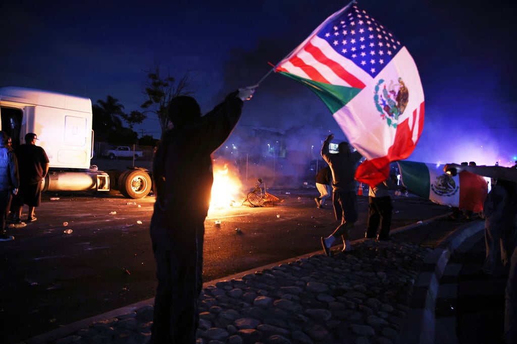 Trump culpa a la 'izquierda radical' de instigar y financiar las protestas de Los Ángeles