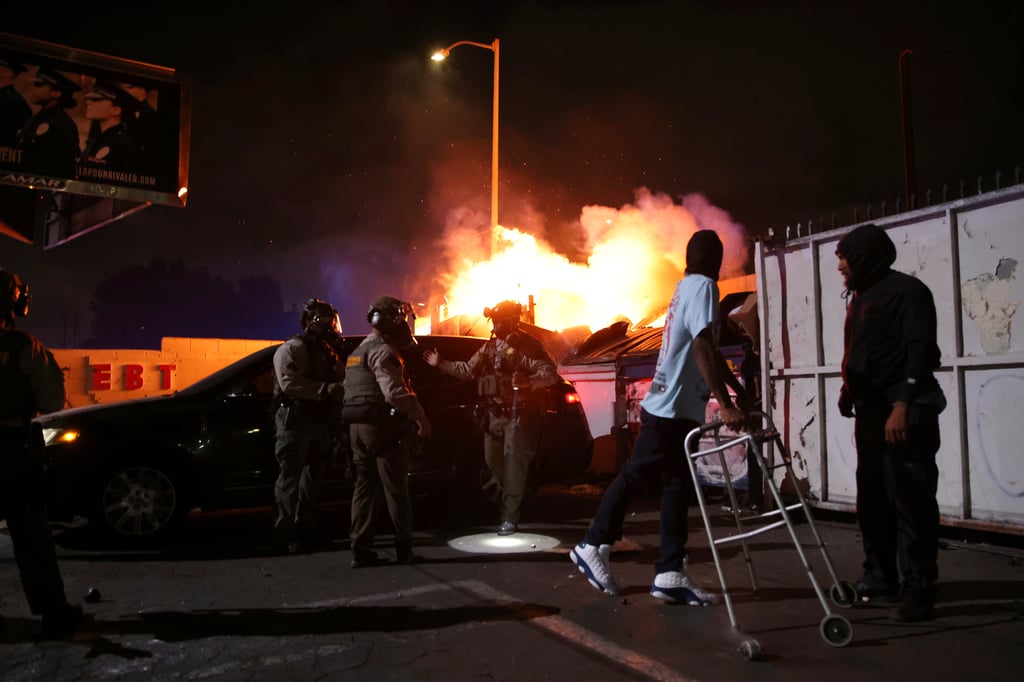 Trump culpa a la 'izquierda radical' de instigar y financiar las protestas de Los Ángeles
