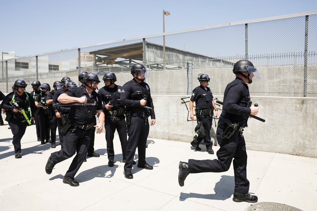 Protestan contra redadas masivas de migrantes en Los Ángeles