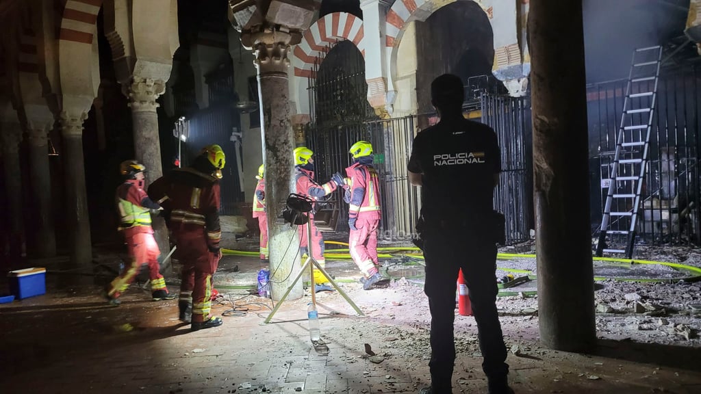 Mezquita de Córdoba se incendia por tercera ocasión en su milenaria historia
