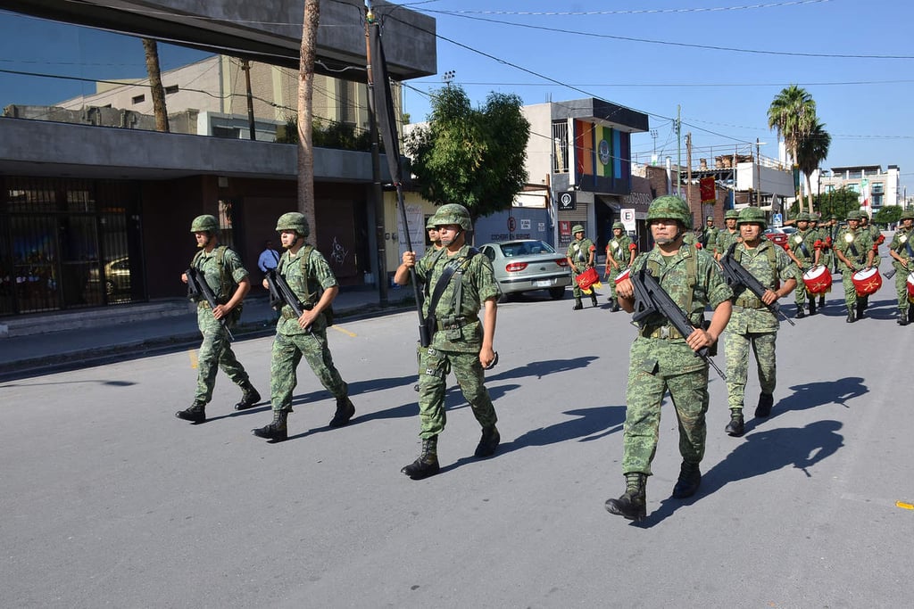 Hasta mil militares en desfile del 16 de septiembre en Coahuila | El Siglo  de Torreón