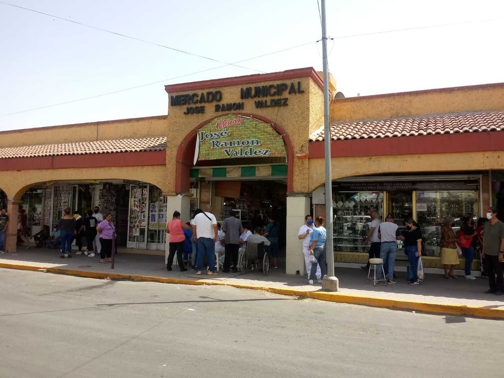 Algunos locatarios tuvieron que retirarse debido a la contingencia sanitaria por el COVID-19.