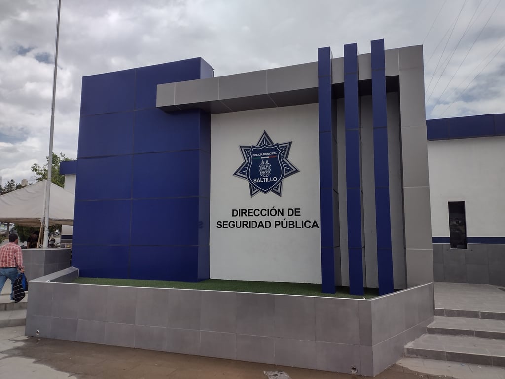 Mujer de Saltillo golpea a su esposo en la cabeza con un vaso