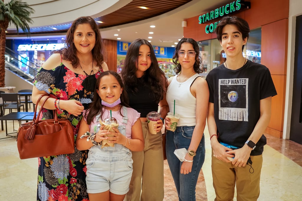 Mariana, Natalia, Andrea, Regina y Fernando (EL SIGLO DE TORREÓN/EDUARDO RUIZ)