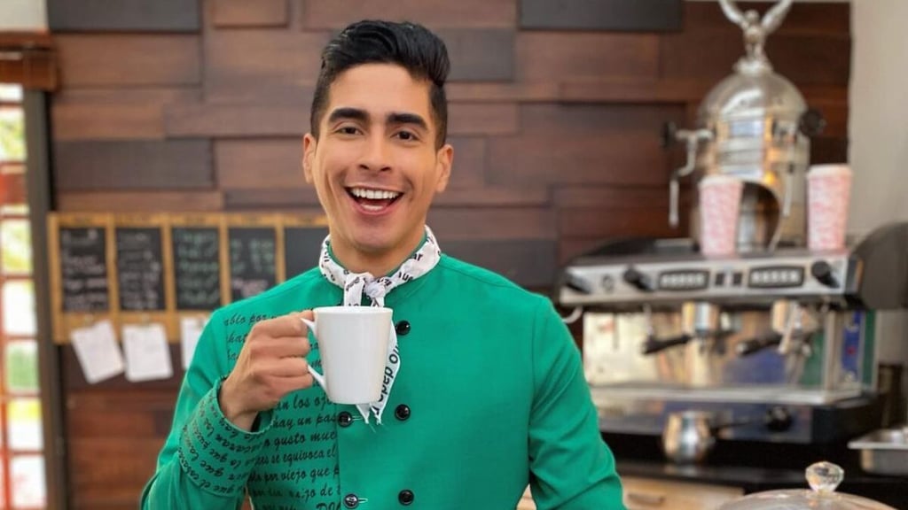 Personaje. ‘Pepe’ forma parte del personal de la cafetería ‘El dicho’.