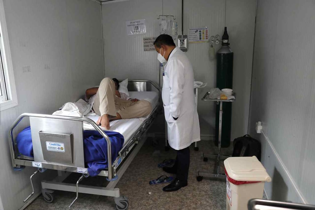 La Secretaría de Salud de Durango informó que el paciente está aislado en su domicilio.