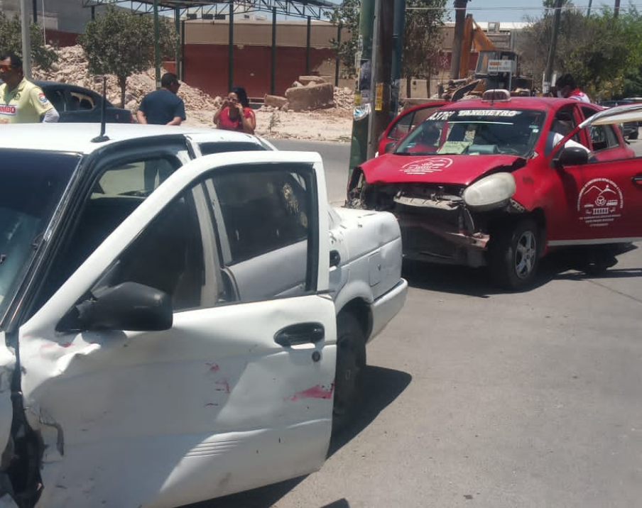 Choque En El Centro De Gómez Palacio Deja Una Mujer Y Una Menor Lesionadas El Siglo De Torreón