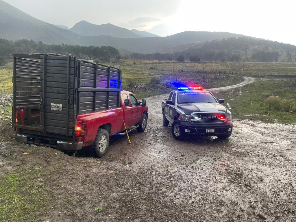 Fallece hombre tras caerle un rayo y ser pisoteado por bovinos en Arteaga