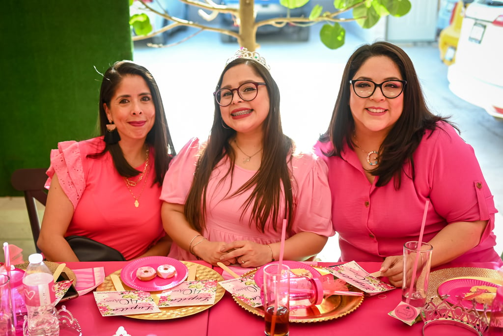 Fabiola Frayre, Pamela Fernández y Gabriela Montenegro (EL SIGLO DE TORREÓN/EDDIE RUIZ)