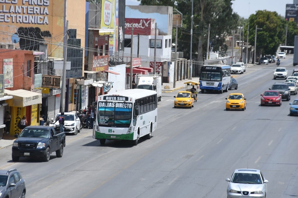 La frecuencia de rutas se ajusta cada vez que hay vacaciones o retorno a la actividad, con el objetivo primordial de que la ciudadanía cuente con un buen servicio de transporte. (FERNANDO COMPEÁN / EL SIGLO DE TORREÓN)