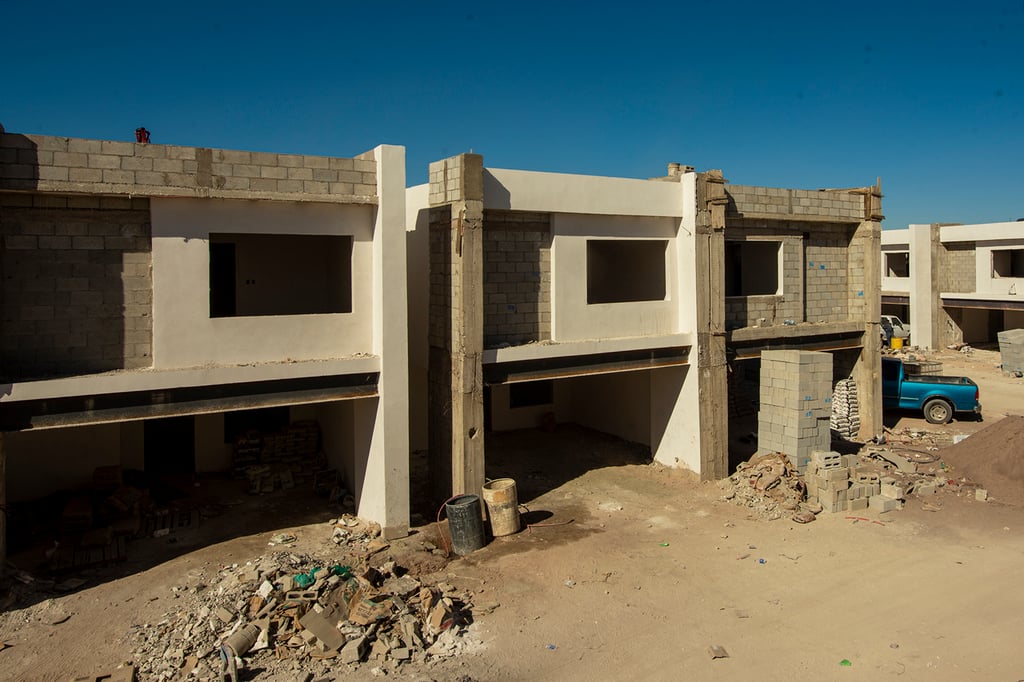 Presenta mejoría el sector de la construcción, pero aún no se recupera la amplia caída que se tuvo durante el año pasado. (EL SIGLO DE TORREÓN)