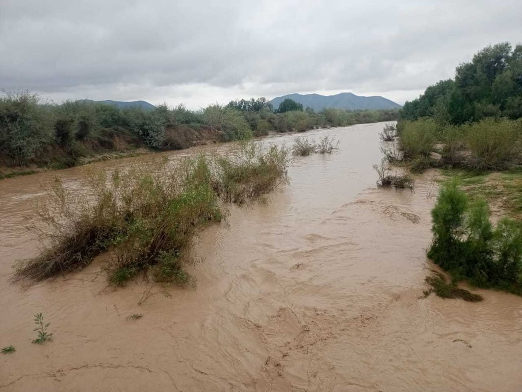 Por las lluvias registradas en Zacatecas, hubo escurrimiento en el Río Aguanaval, que pasa por una buena parte de ejidos de Matamoros y Viesca. (EL SIGLO DE TORREÓN)